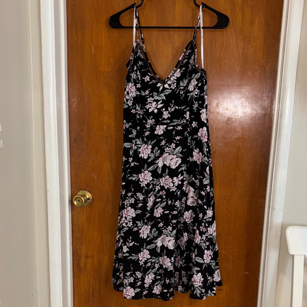 Lulu's Elegant Black and Pink Floral Midi Dress